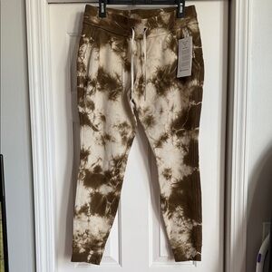 lululemon athletica Brown Tie-Dye Joggers